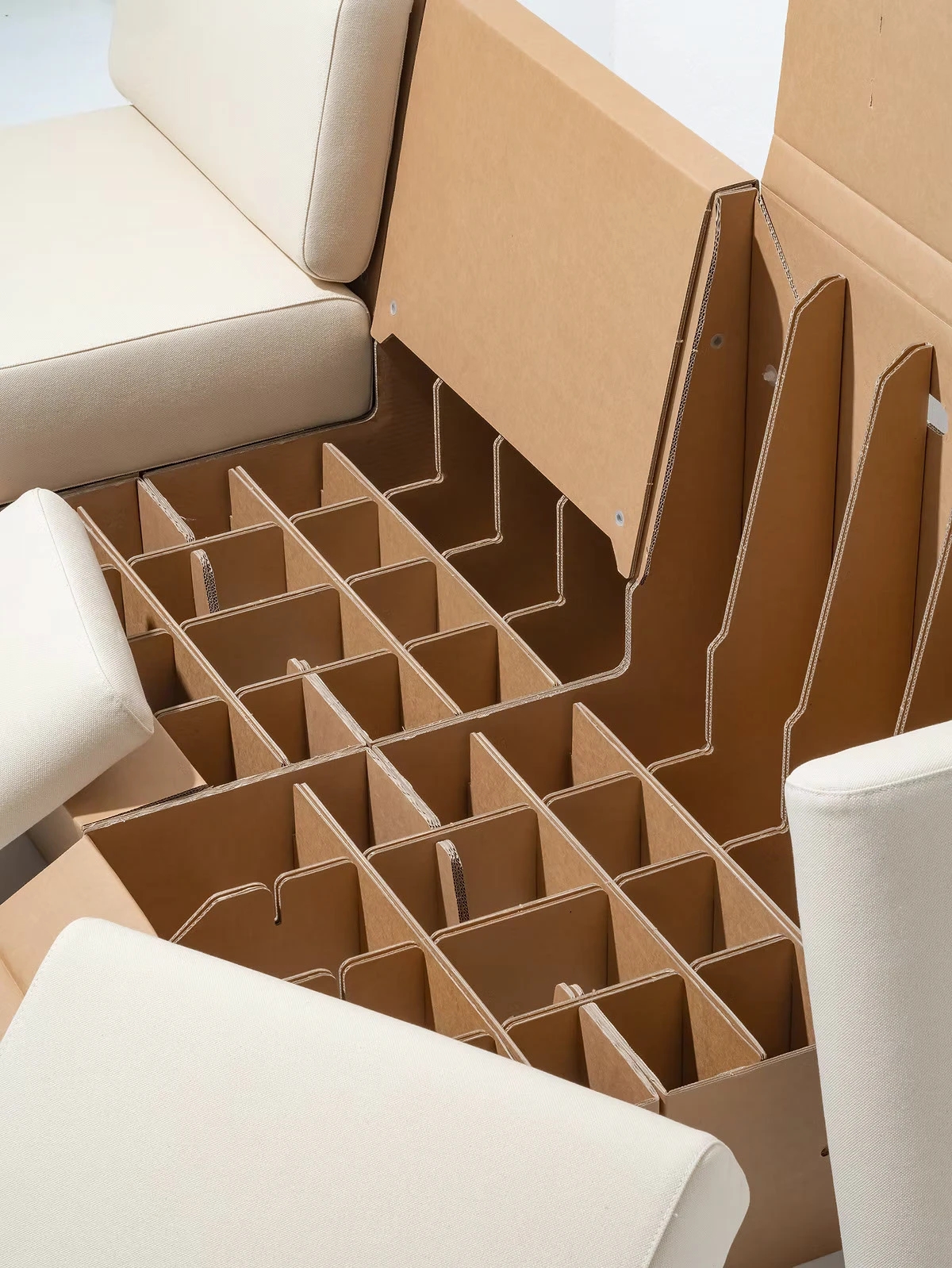 Voyage，PAPER POP，Cardboard Sofa，modularization，Environmental protection design，