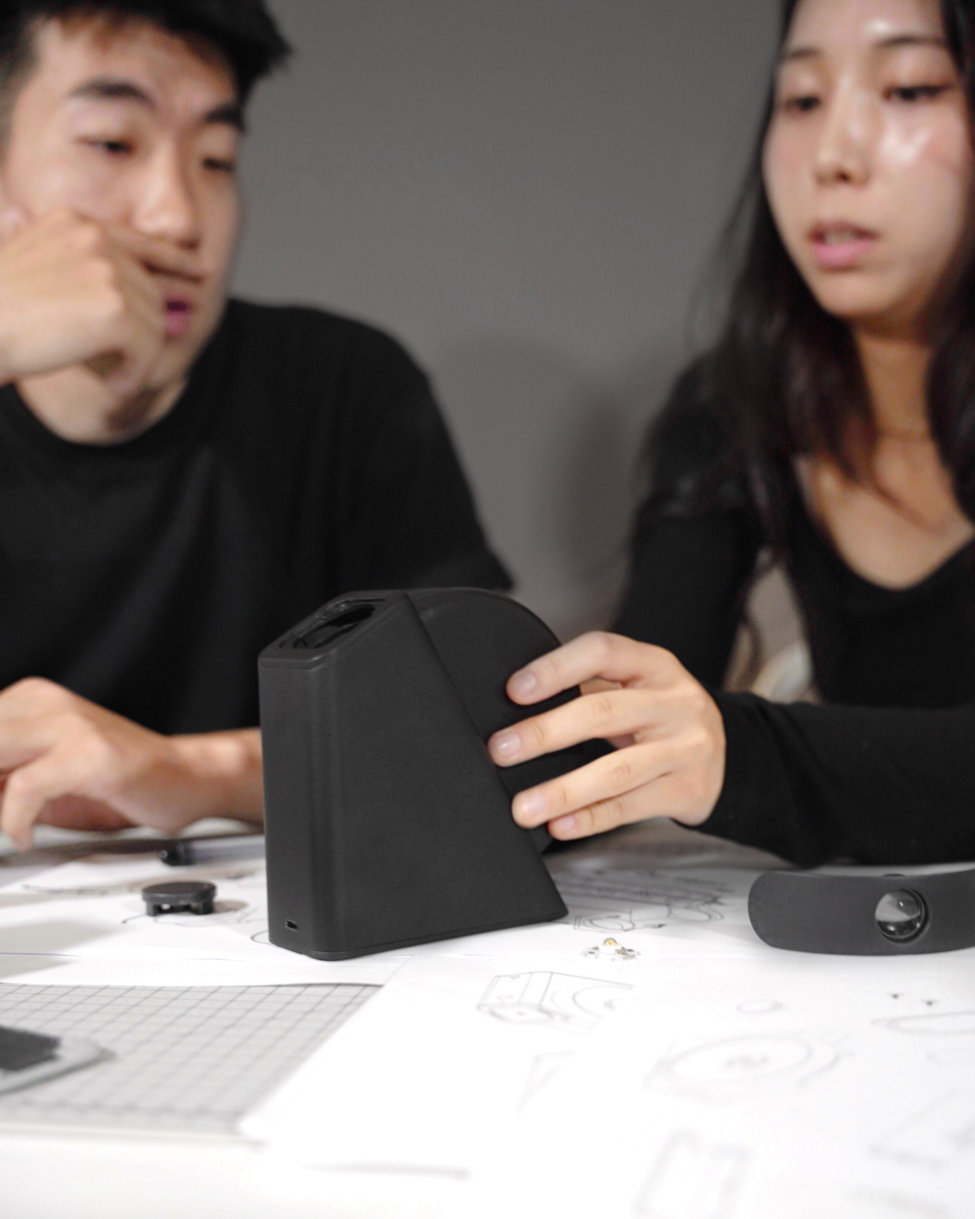 intelligence，Aromatherapy machine，capsule，Fragrance machine，product design，industrial design，Aromatherapy diffuser，Atmosphere lamp，