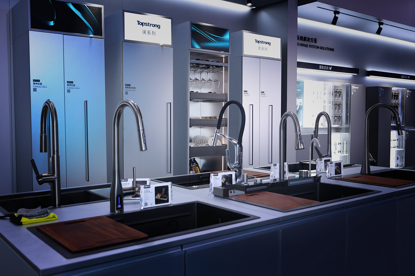 Brand Sailor，Consumer Technology，3C digital，Brand design，Logo design，space design ，Exhibition Hall Design，vi，