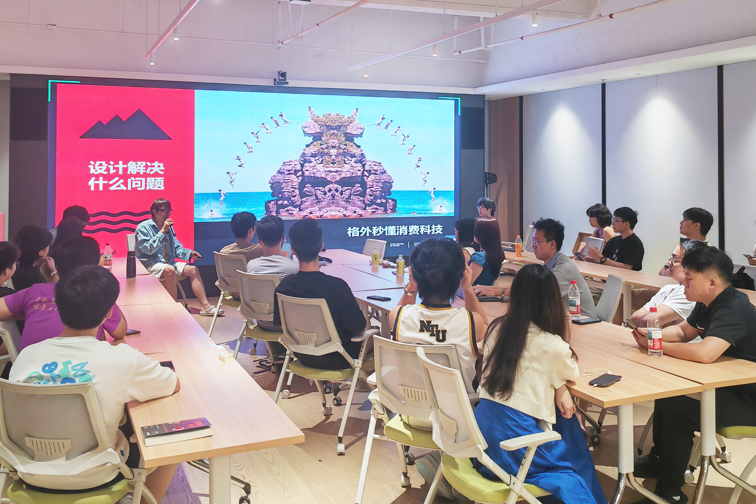 Brand Sailor，Consumer Technology，3C digital，Brand design，Logo design，space design ，Exhibition Hall Design，vi，