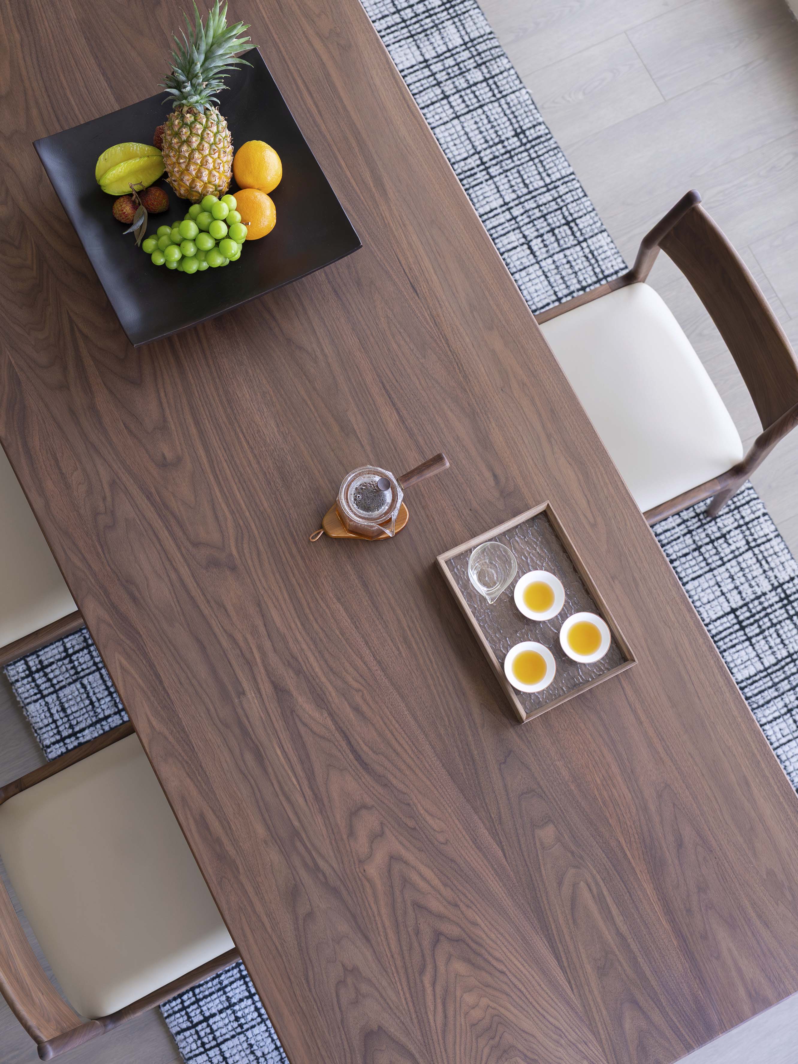 Black walnut furniture，Solid wood furniture，Original design，furniture design ，Solid wood dining table，Large board table，Residential Furniture，