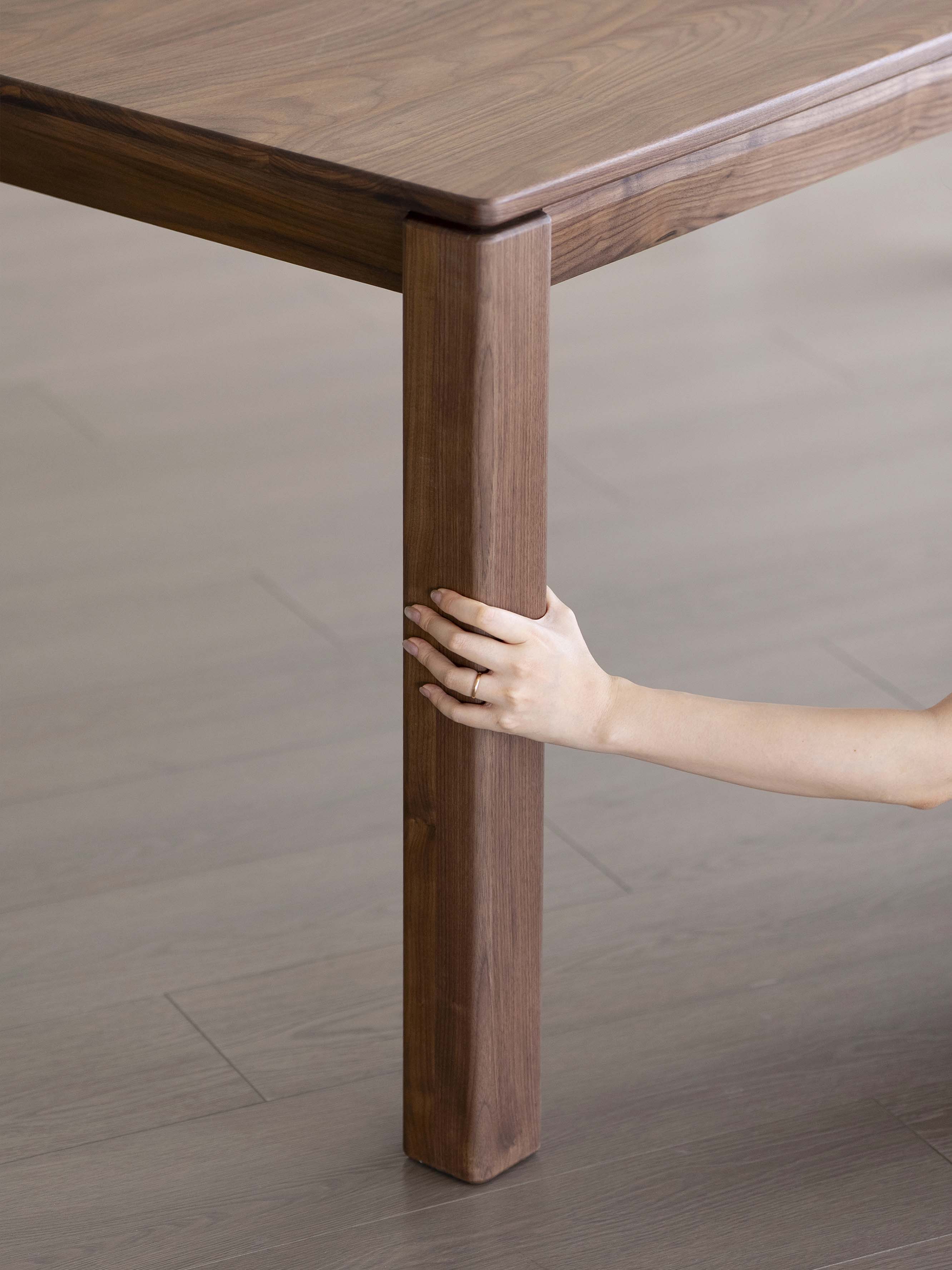 Black walnut furniture，Solid wood furniture，Original design，furniture design ，Solid wood dining table，Large board table，Residential Furniture，