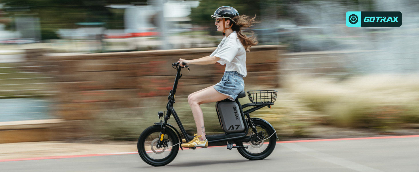 Scooter，Cushion skateboard，vehicle，