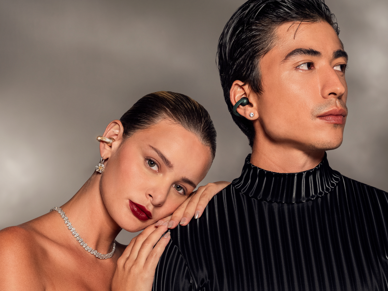 headset，Bose sound effects，crystal，Fashion Technology，Motorola，