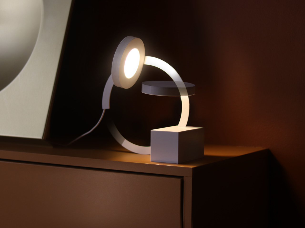 Orbyt，Suspension lamp，Memphis style，anti-gravity design，Minimalism，