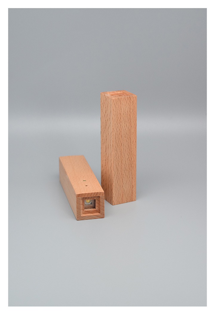 Flashlight，wooden ，solid wood，Portable，Tactile sensation，Beech，charge，lamp，