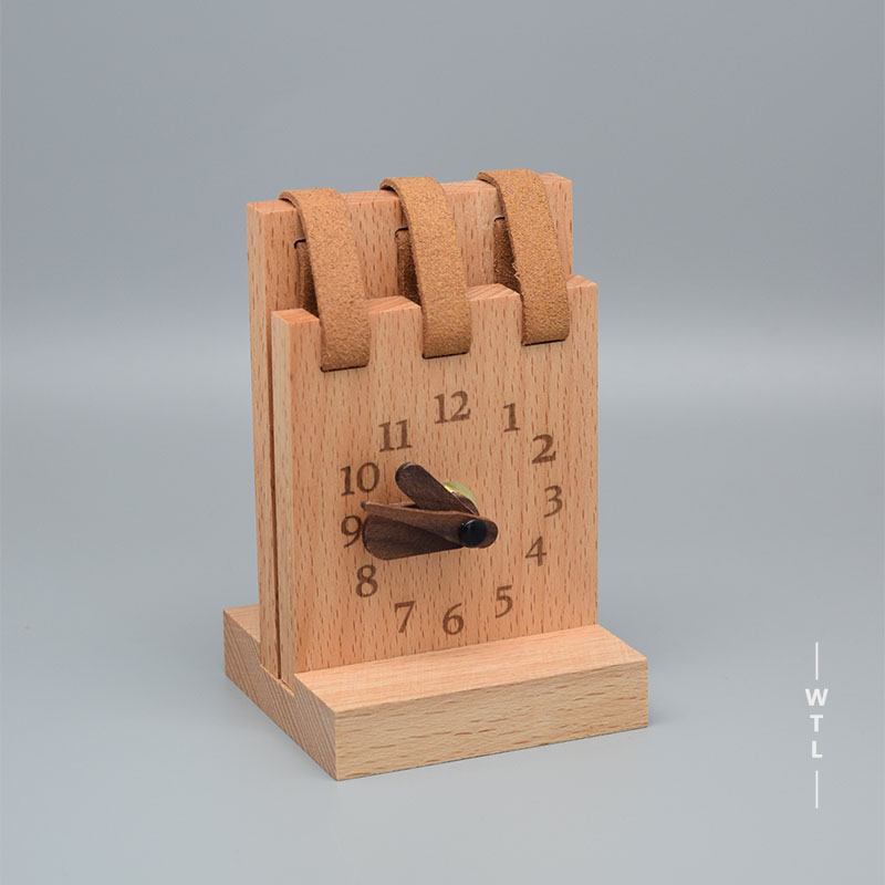 solid wood，desk clock，Clock，desktop，Beech，Retro，Ornaments，wooden ，