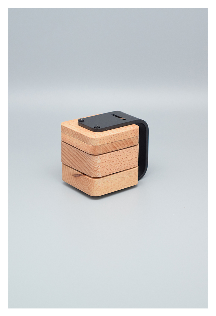 robot，Self balance，wooden ，solid wood，intelligence，block，interaction，