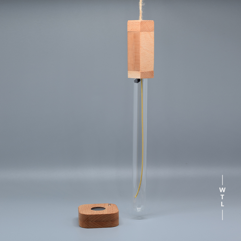 a chandelier，Atmosphere lamp，Decorative lamp，solid wood，wooden ，lamp，Retro，