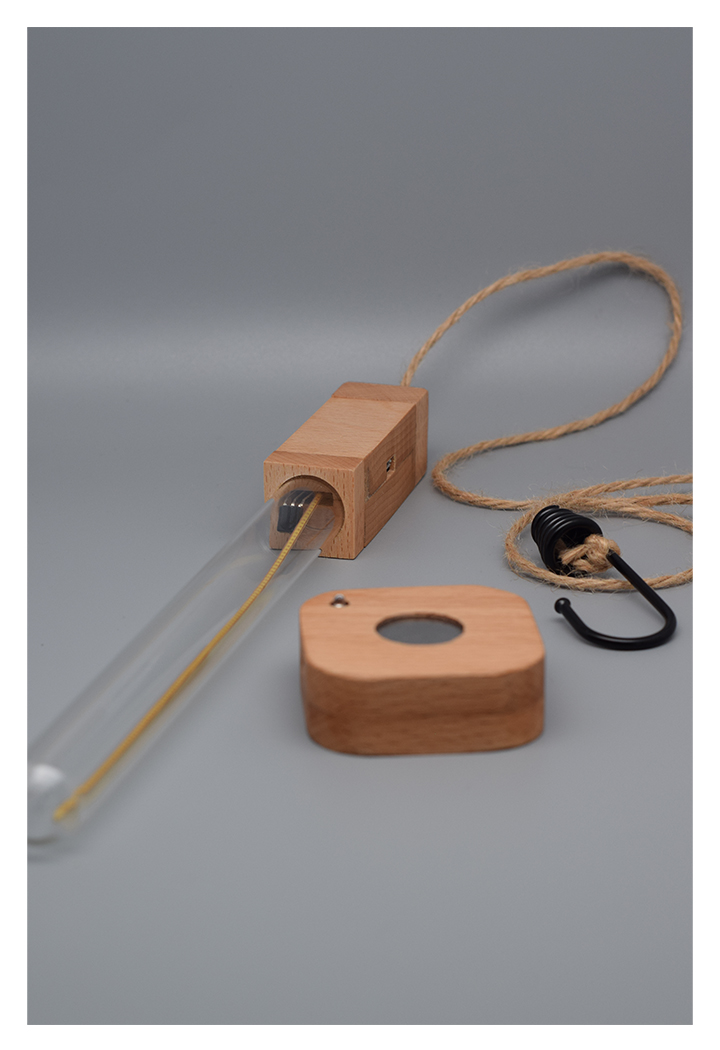 a chandelier，Atmosphere lamp，Decorative lamp，solid wood，wooden ，lamp，Retro，