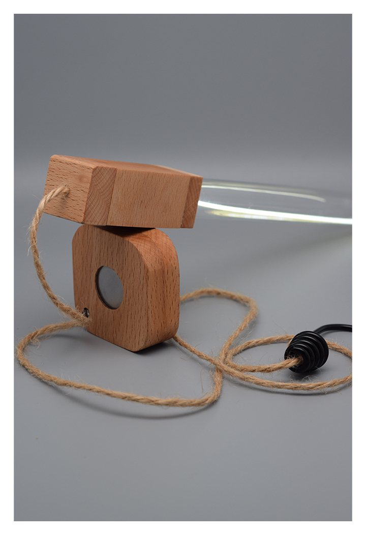 a chandelier，Atmosphere lamp，Decorative lamp，solid wood，wooden ，lamp，Retro，