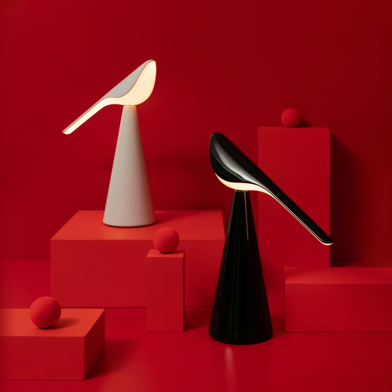 Bird shaped lamp，TICK，LED light，Acrylic，Metal base，