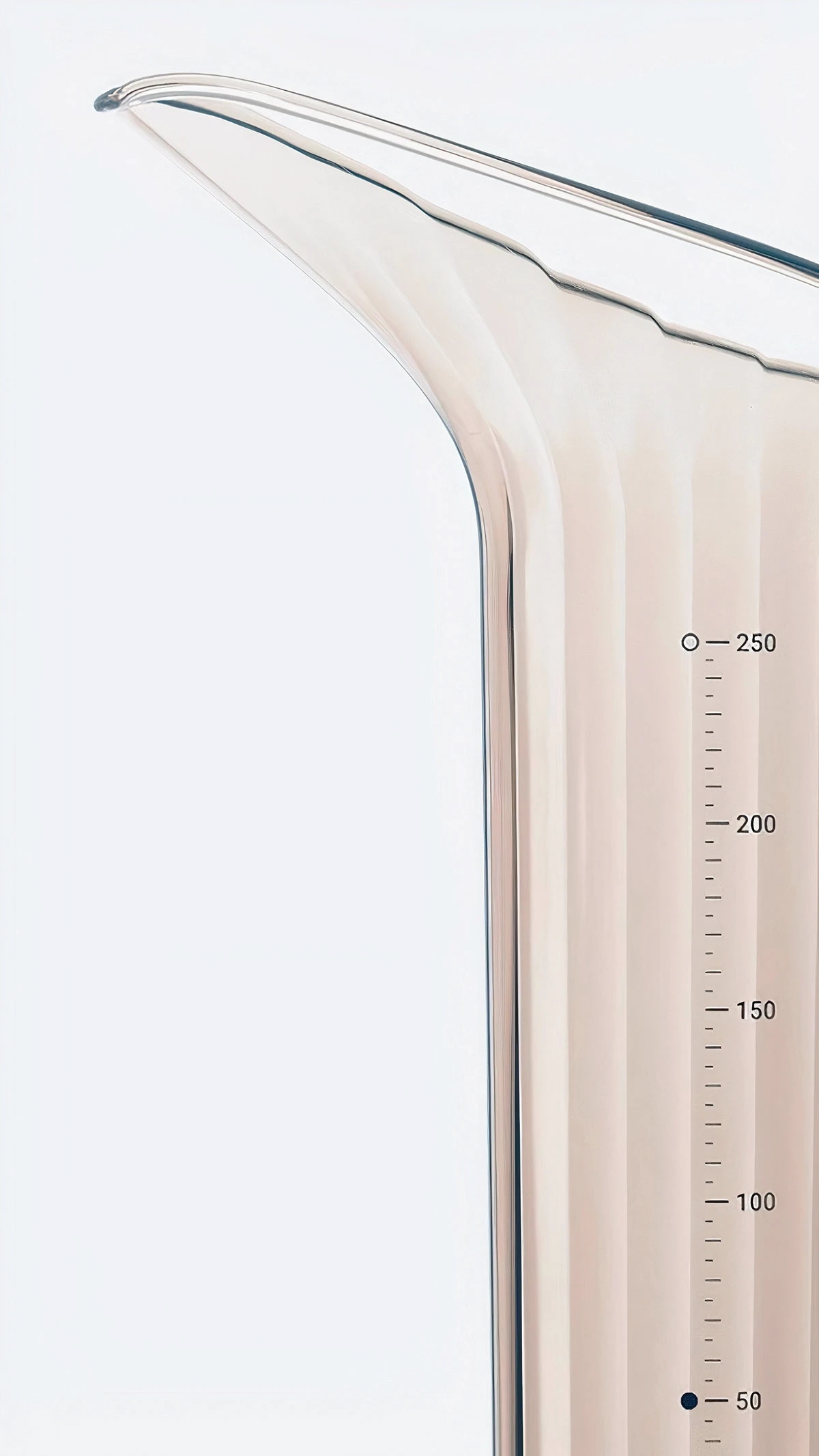 glass，tableware，Cocktail measuring cup，Kitchen supplies，