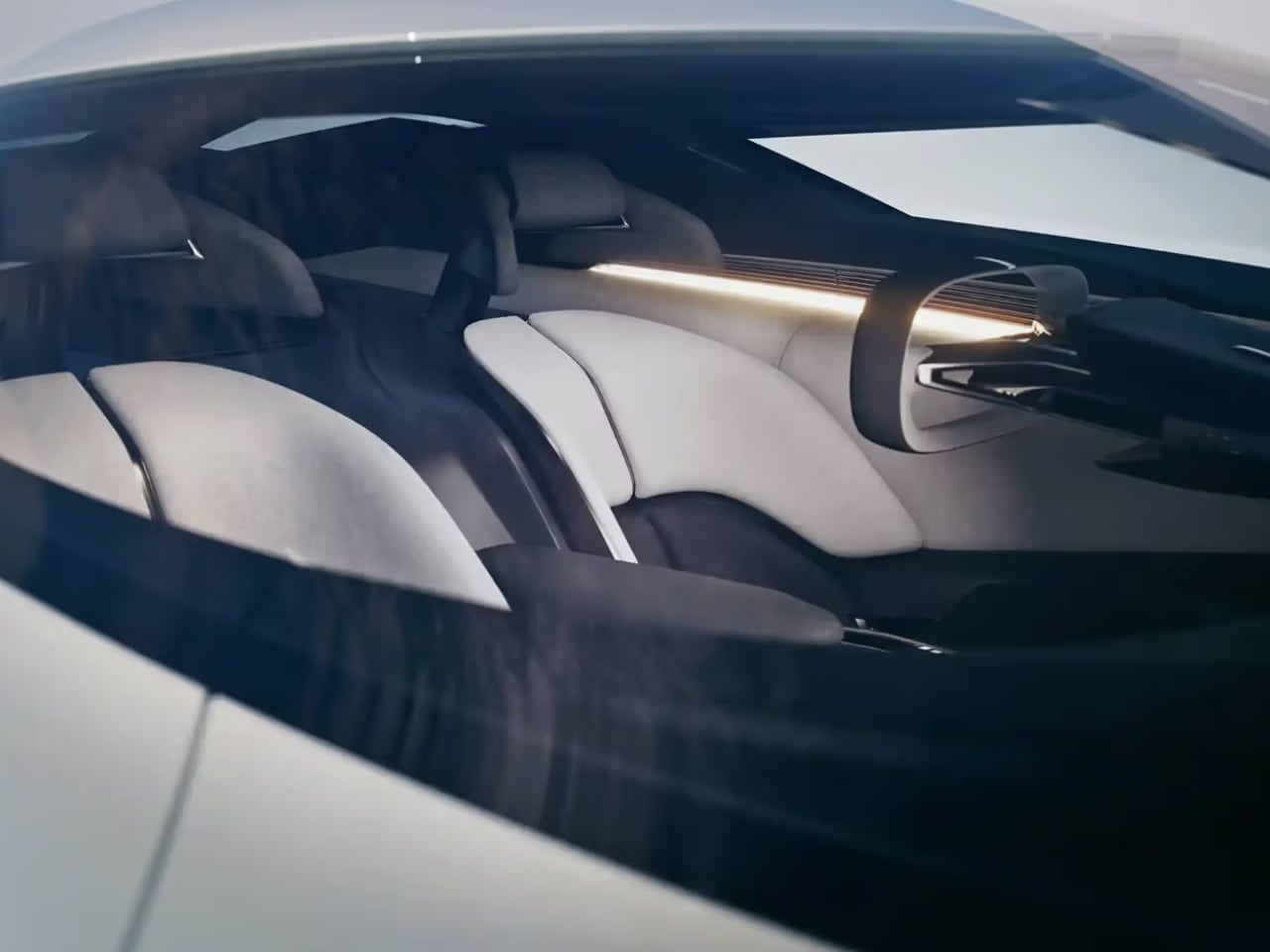 Corvette，Ultium，High performance electric vehicle，Environmental protection materials，Digital Cockpit，