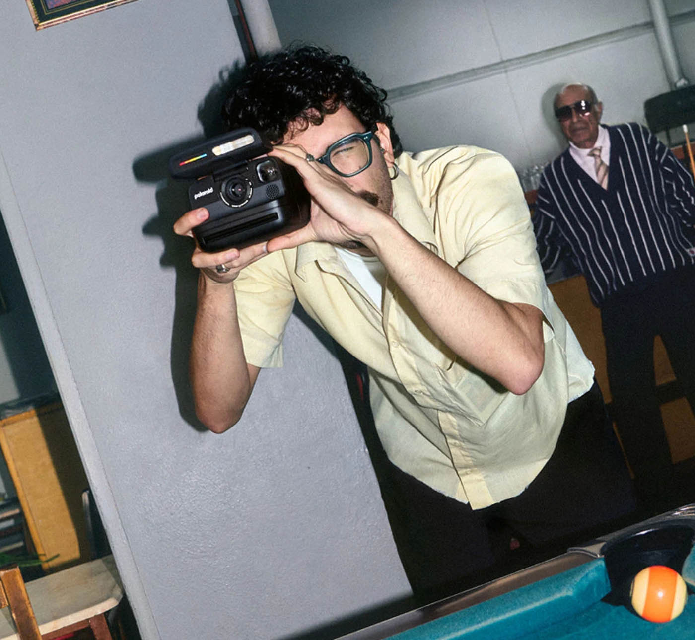 videography ，Polaroid Flip，Instant camera，Auto focus，double exposure，