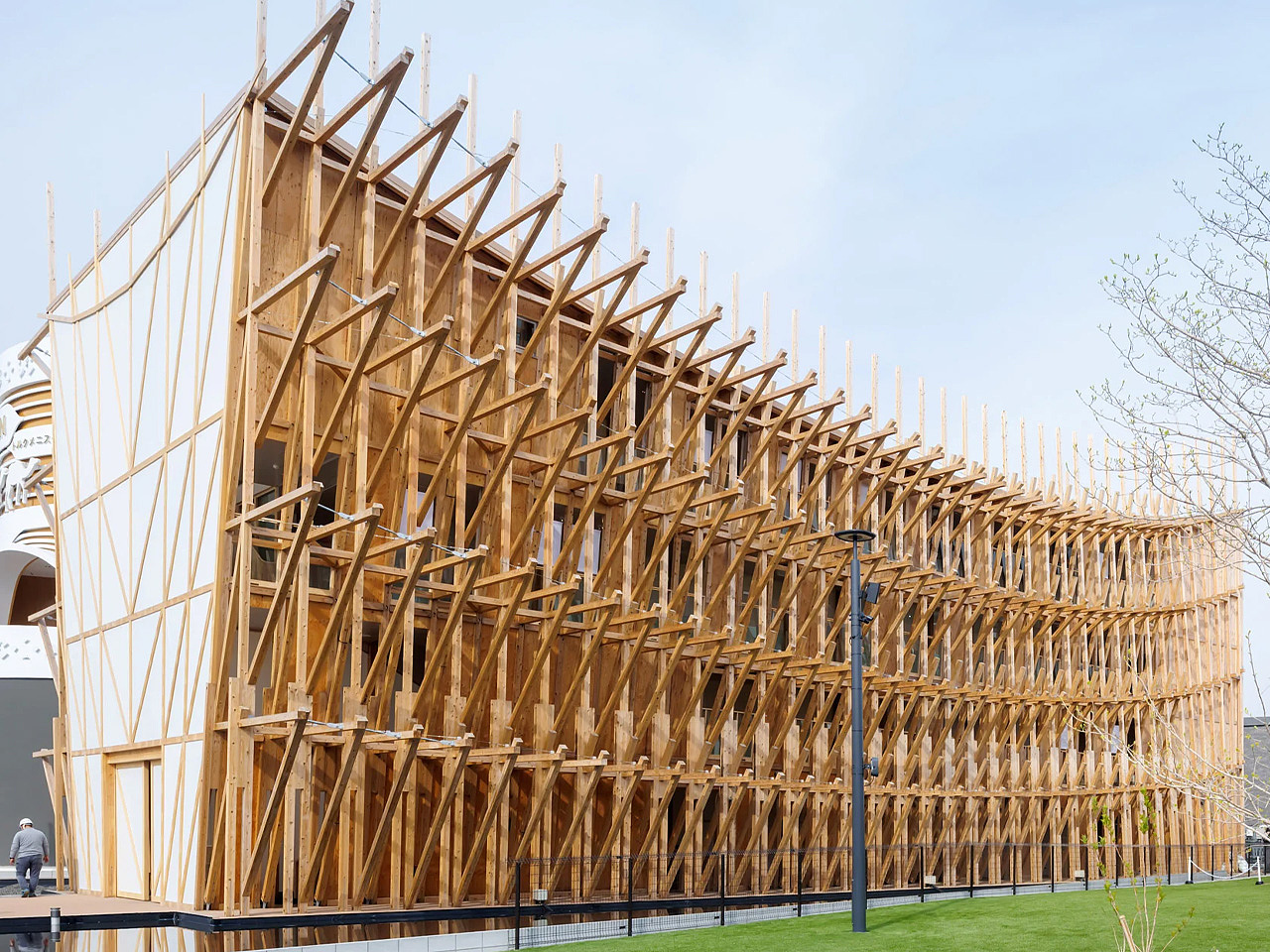 Bahrain Pavilion，2025 Osaka World Expo，ship type design，Traditional craft，Cedar ，