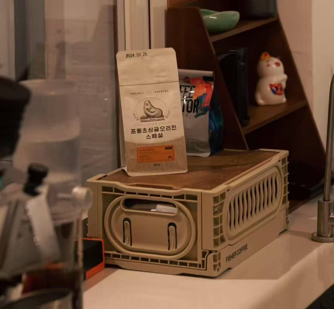 Industrial wind，Folding storage box，outdoors，Finishing box，