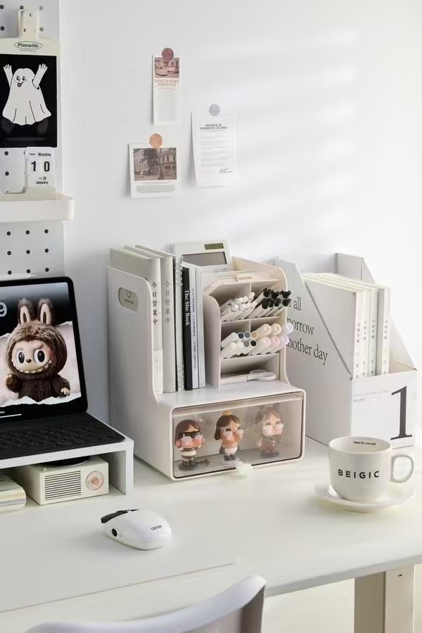 desktop，Receive，Exhibition，Tide play，Book storage，Stationery storage，