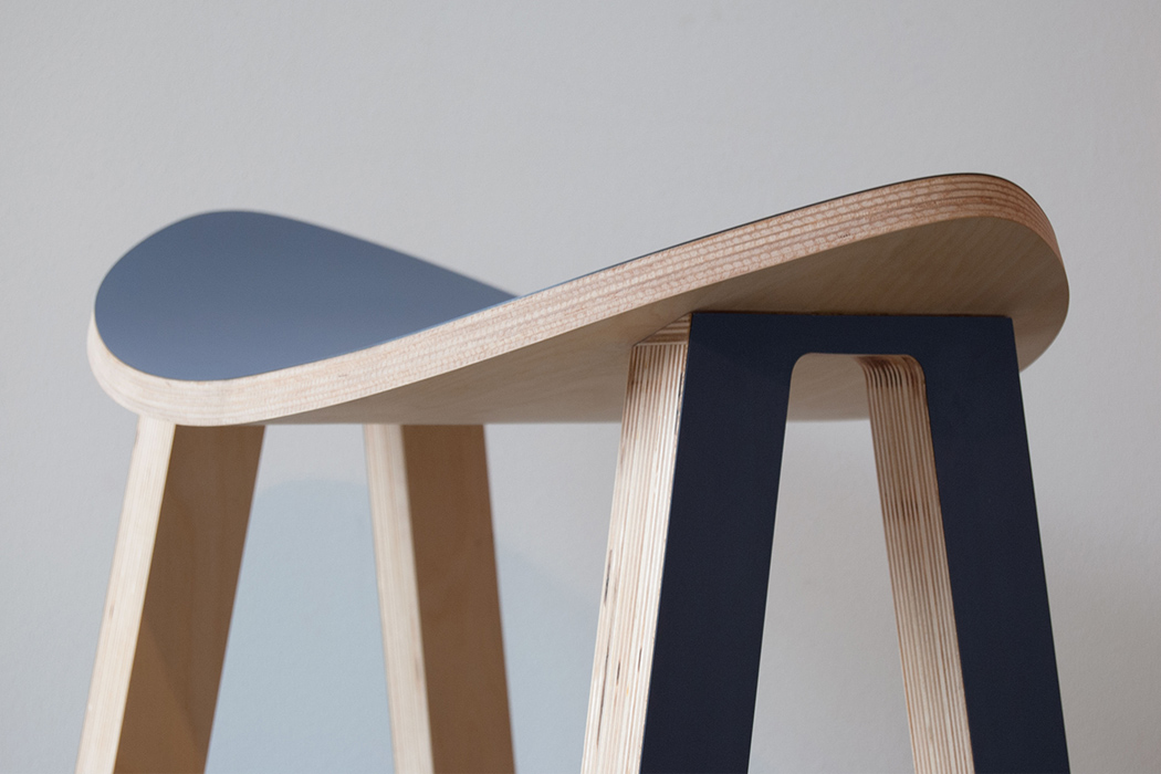 Adam Whittake.，woodiness，chair，furniture，Reprint，