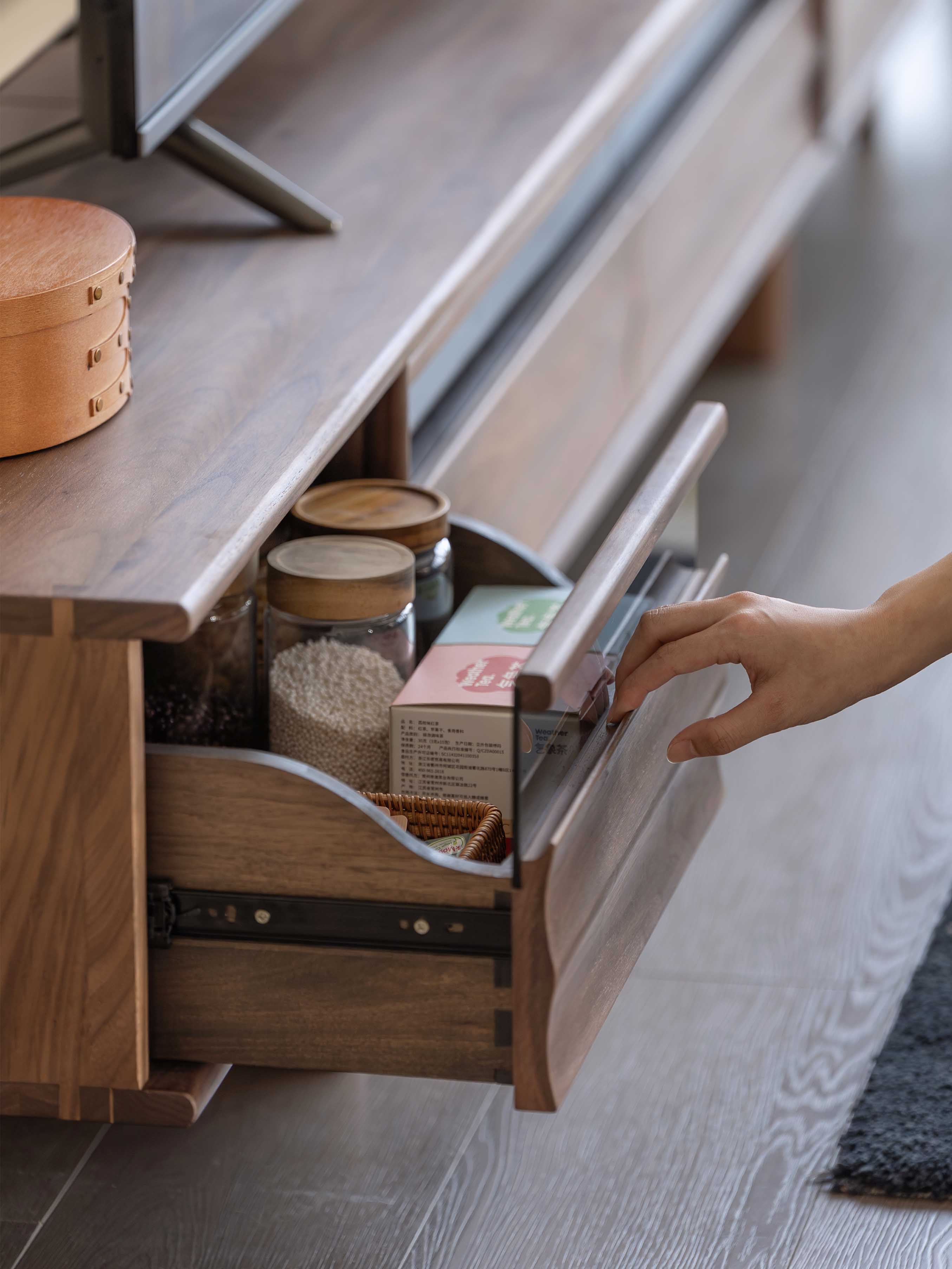 Black walnut furniture，Solid wood furniture，Original design，Residential Furniture，furniture design ，TV cabinet design，