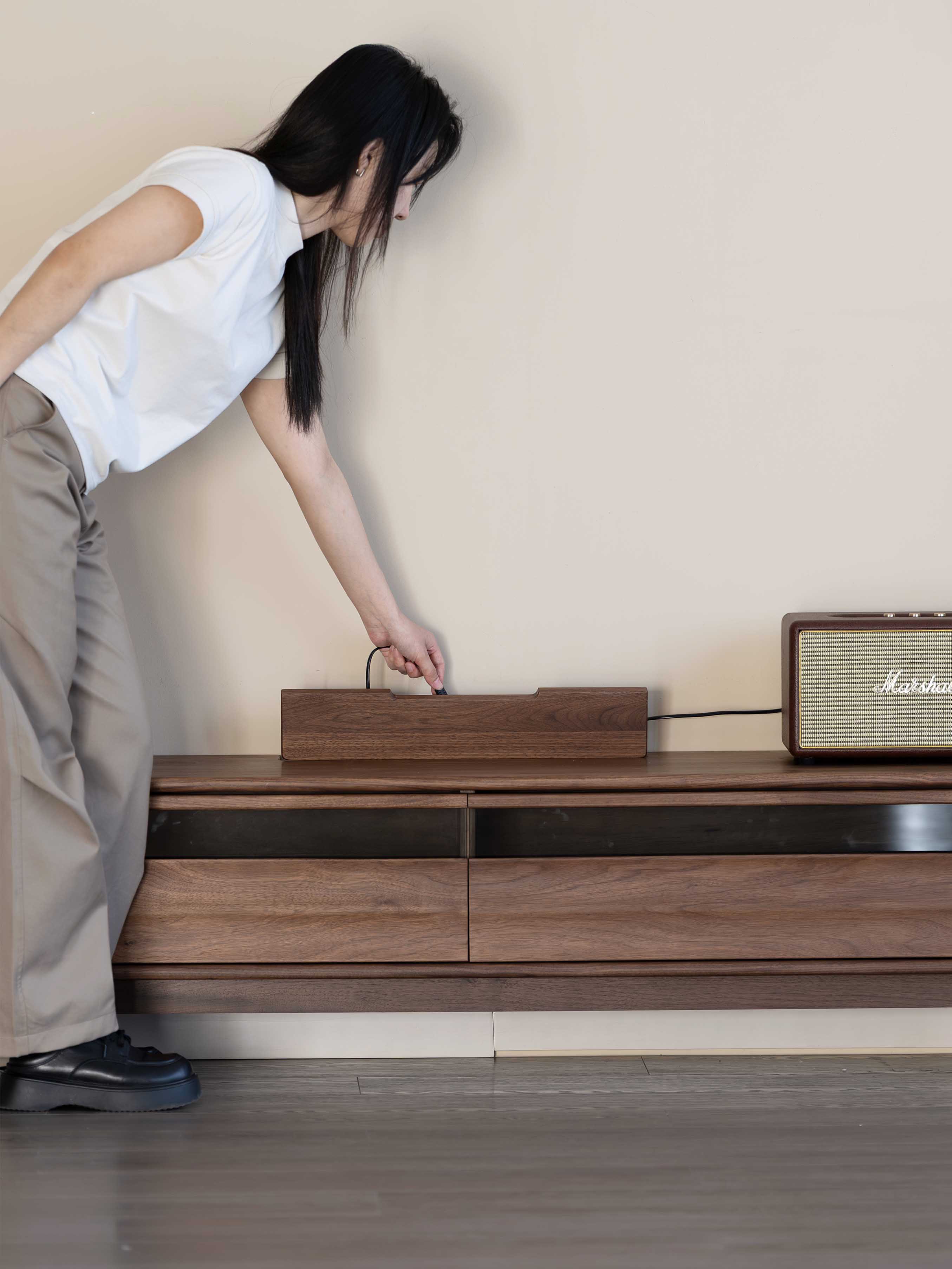 Black walnut furniture，Solid wood furniture，Original design，Residential Furniture，furniture design ，TV cabinet design，