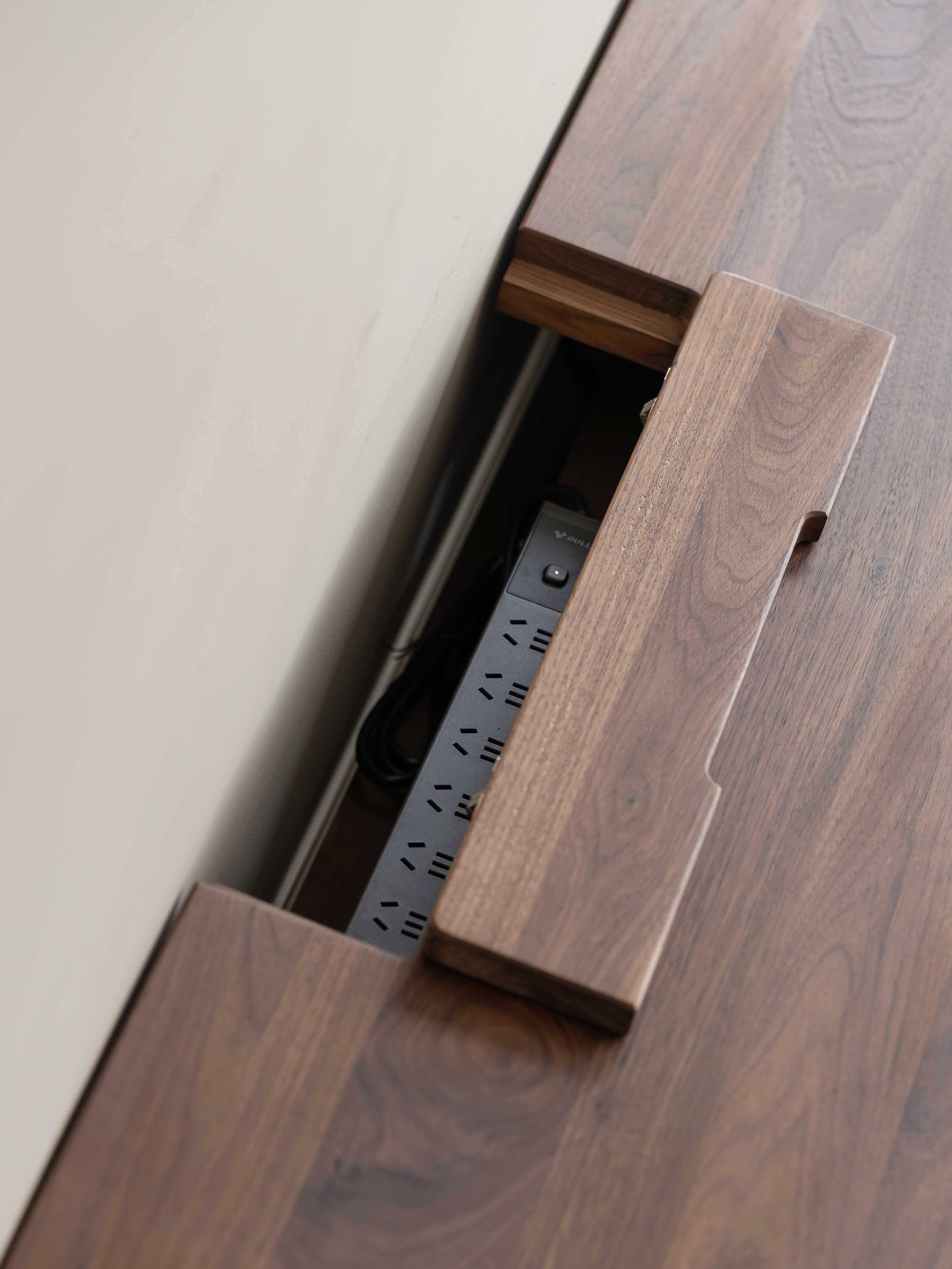 Black walnut furniture，Solid wood furniture，Original design，Residential Furniture，furniture design ，TV cabinet design，