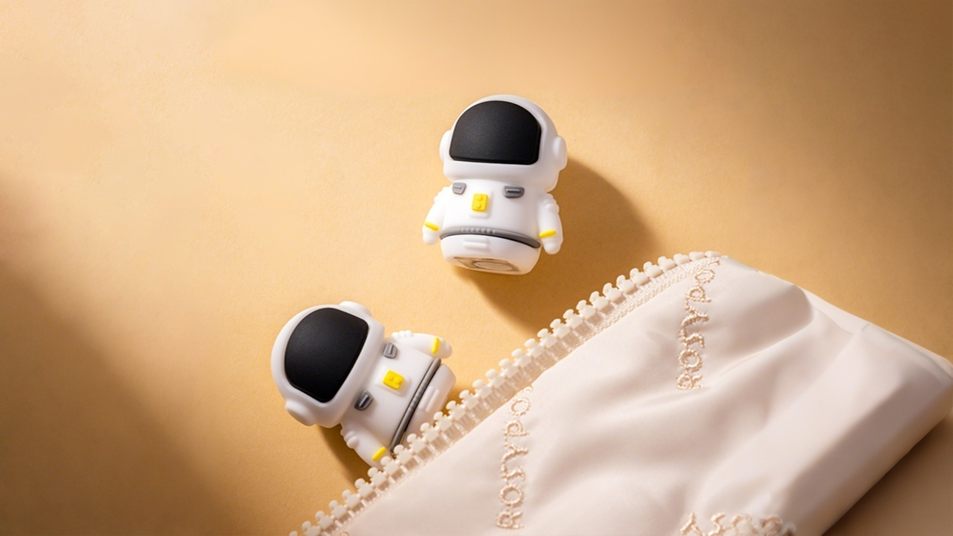 Stationery design，pencil sharpener，astronaut，astronaut，