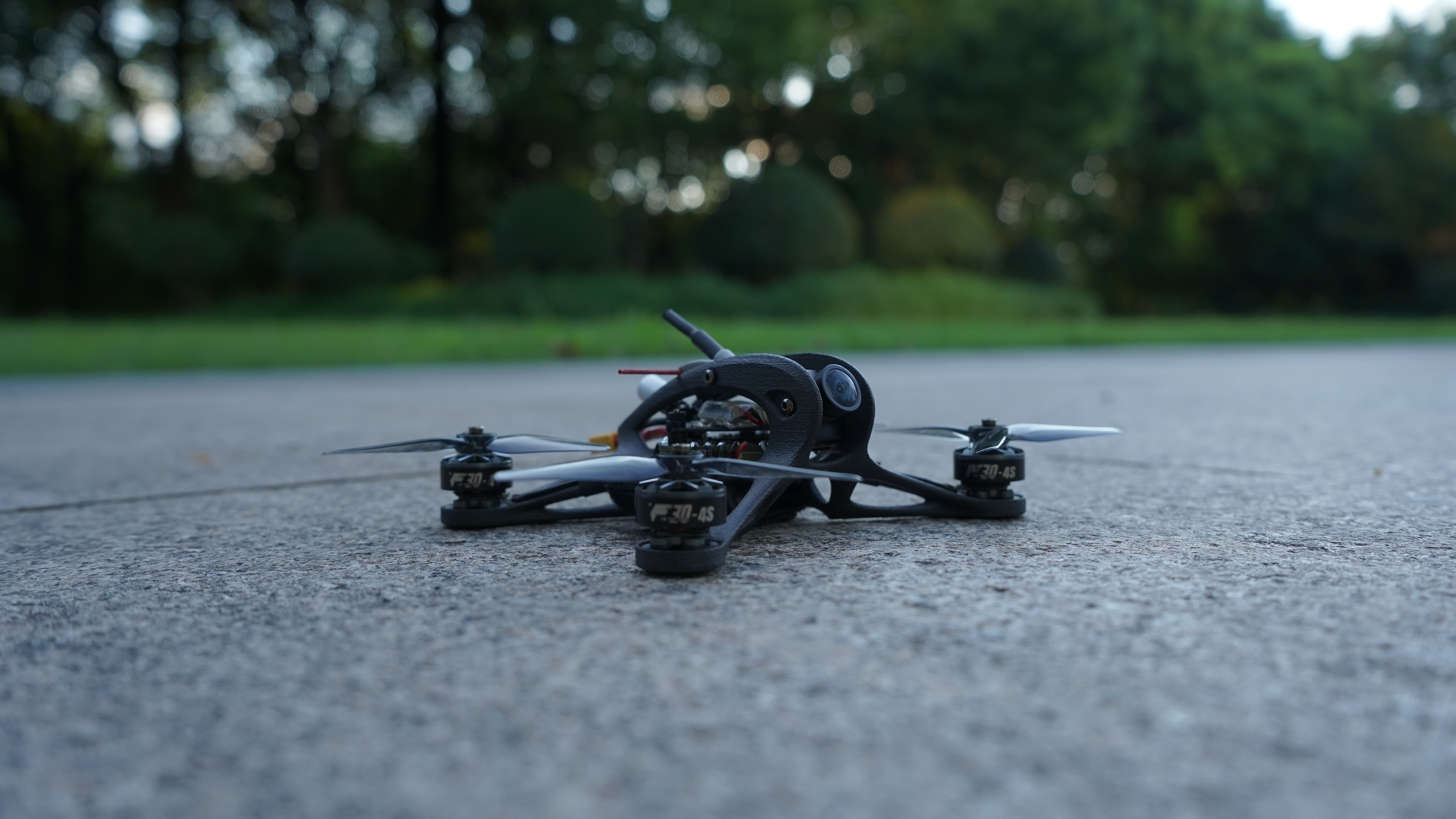 UAV，Crossing machine，FPV，