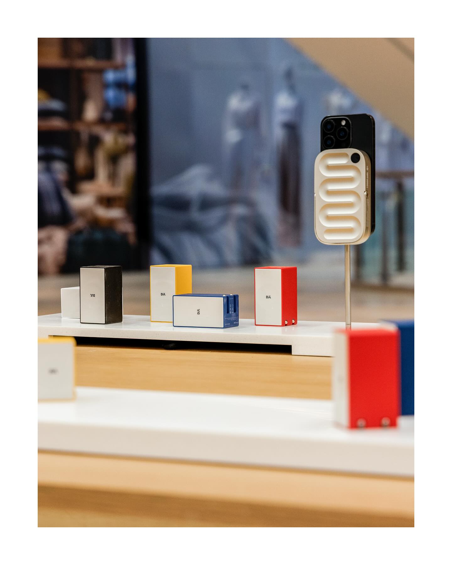 Thought design，person one is in love with，favori，3c，charge，