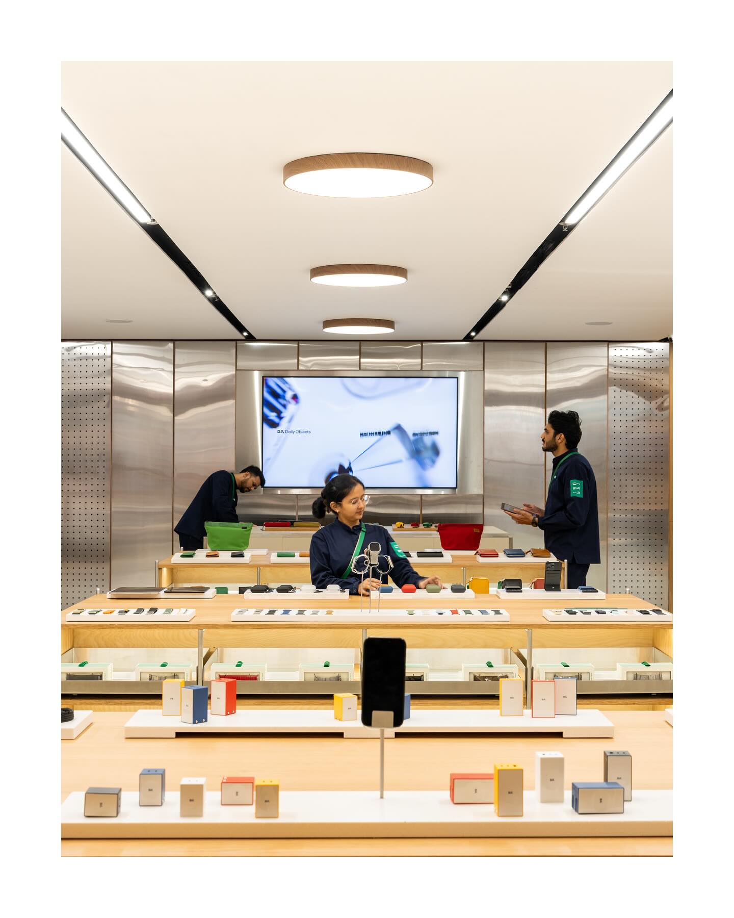 Thought design，person one is in love with，favori，3c，charge，