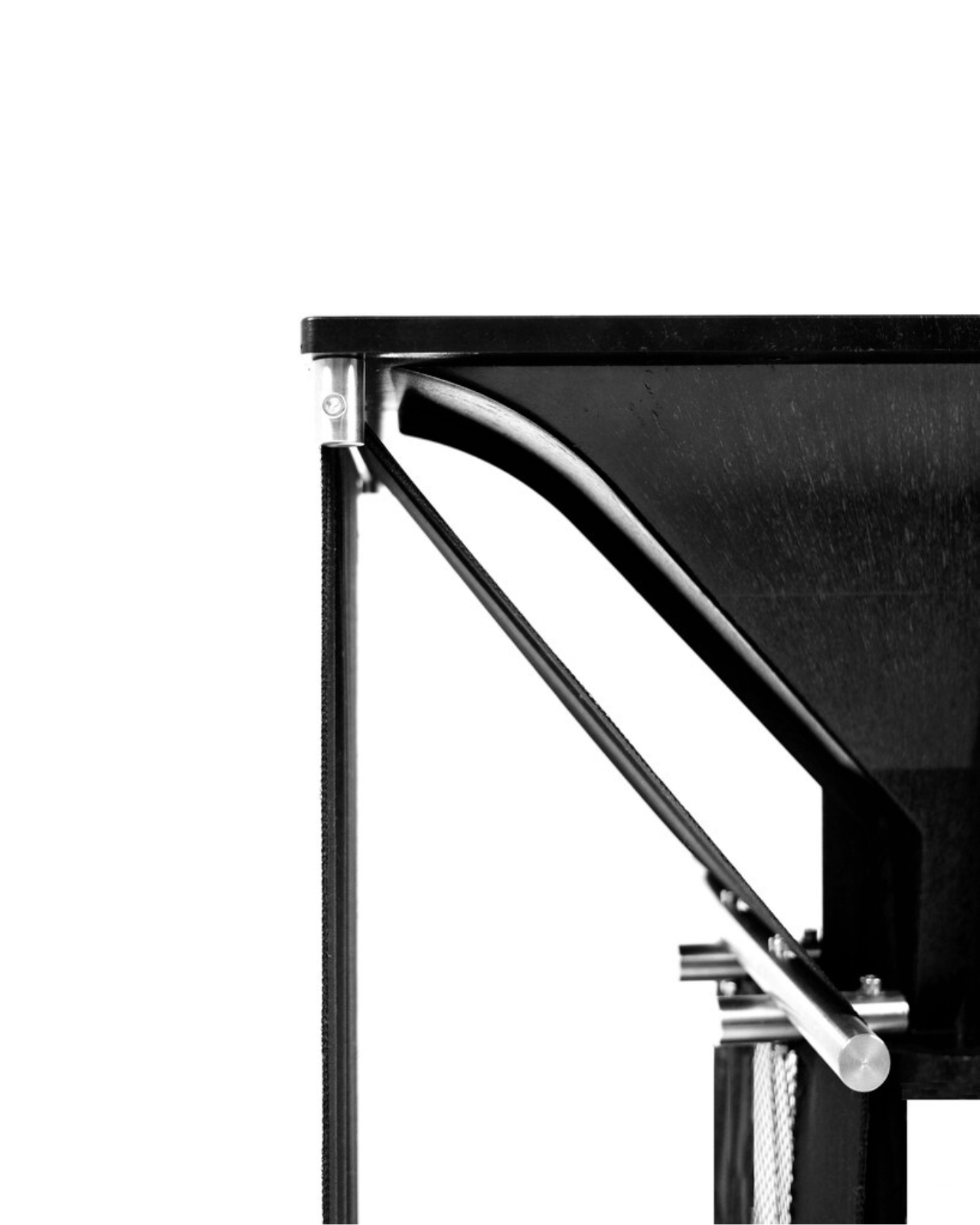 waste horn，Sculpture furniture，Recycling，Art installation，