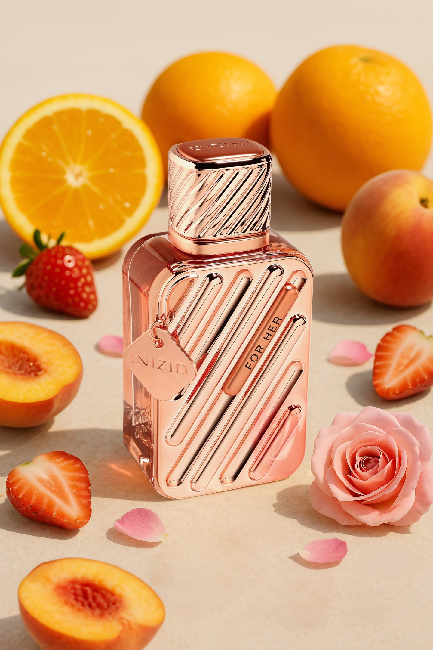 Perfume，Perfume bottle，Cosmetics，Beauty products，Fragrance，