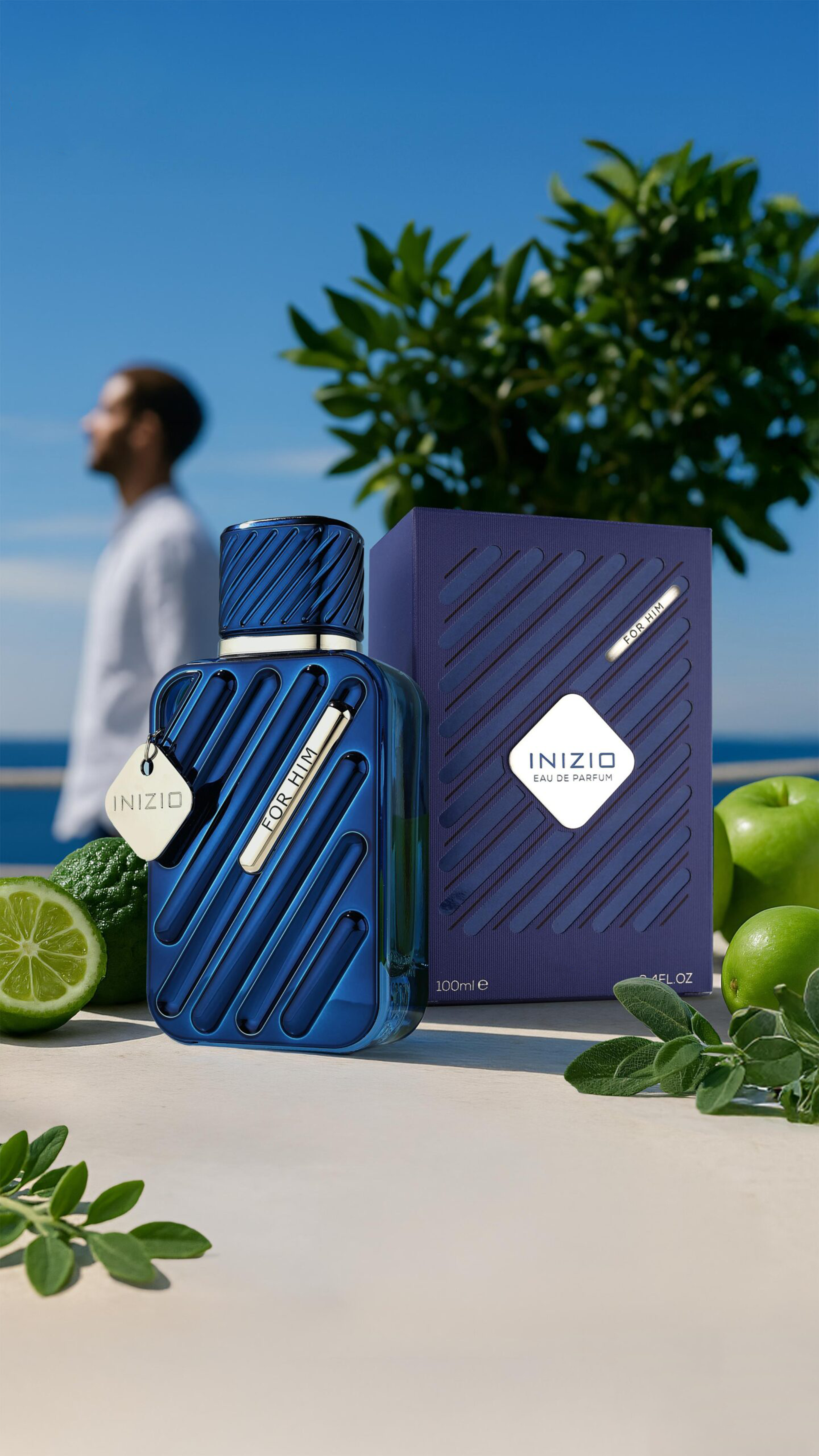 Perfume，Perfume bottle，Cosmetics，Beauty products，Fragrance，