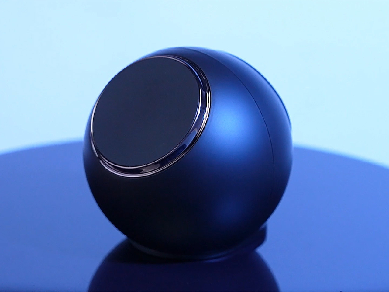 DockOrb 12 in 1，Qi2，Wireless fast charging，Digital，