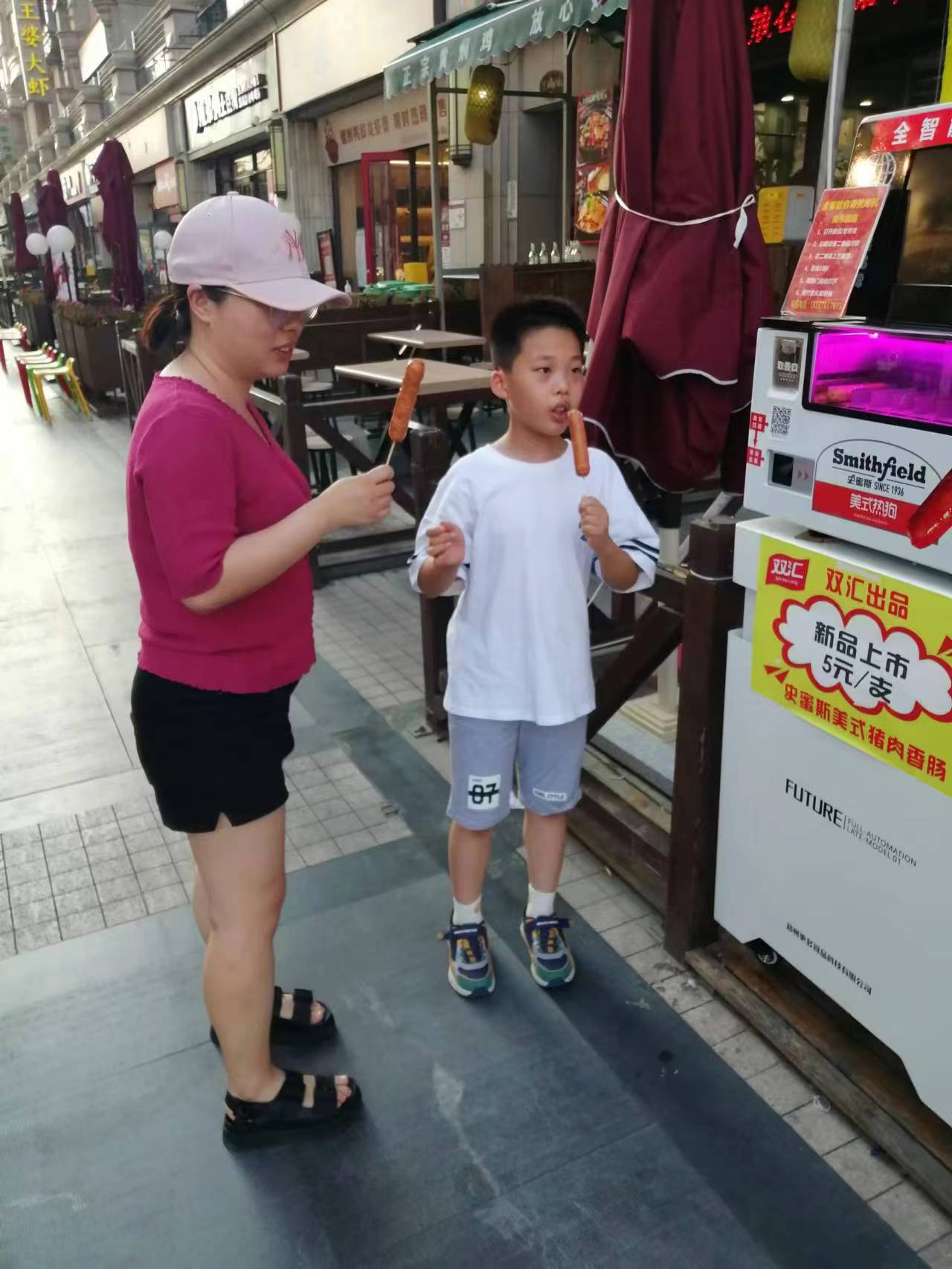 ai，Roast Sausage，sausage roasting machine，product design，Appearance design，Structural design，Sheet metal design，