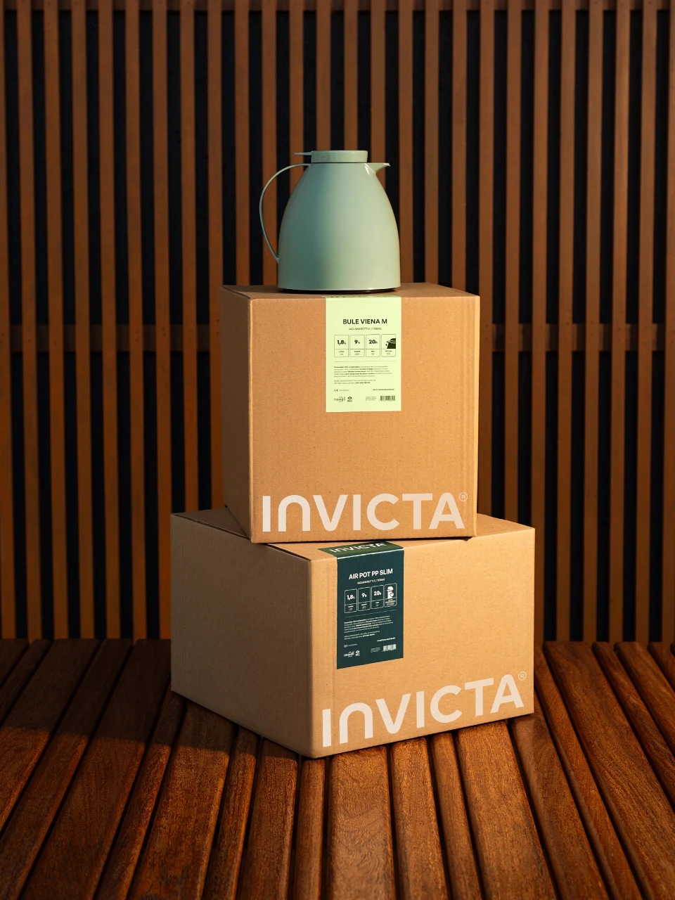 graphic design ，Brand promotion，Logo Design，Invicta，