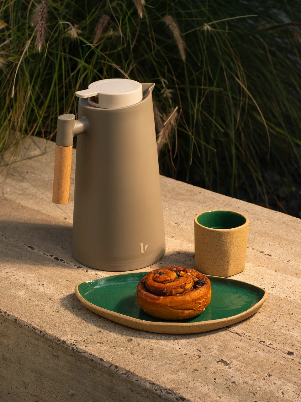 graphic design ，Brand promotion，Logo Design，Invicta，