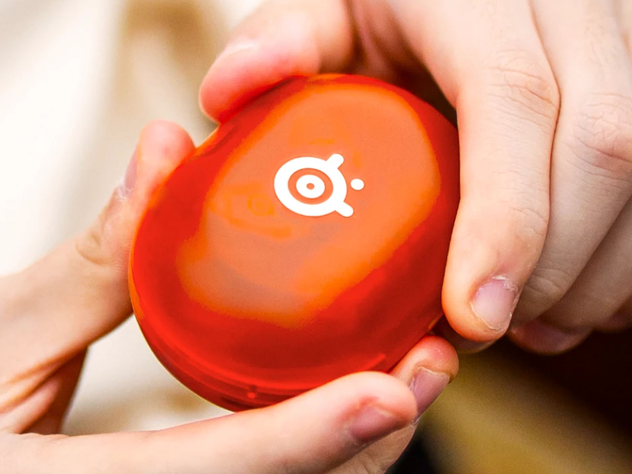 translucent orange，E-sports headset，Active noise reduction，Ergonomic Fit，