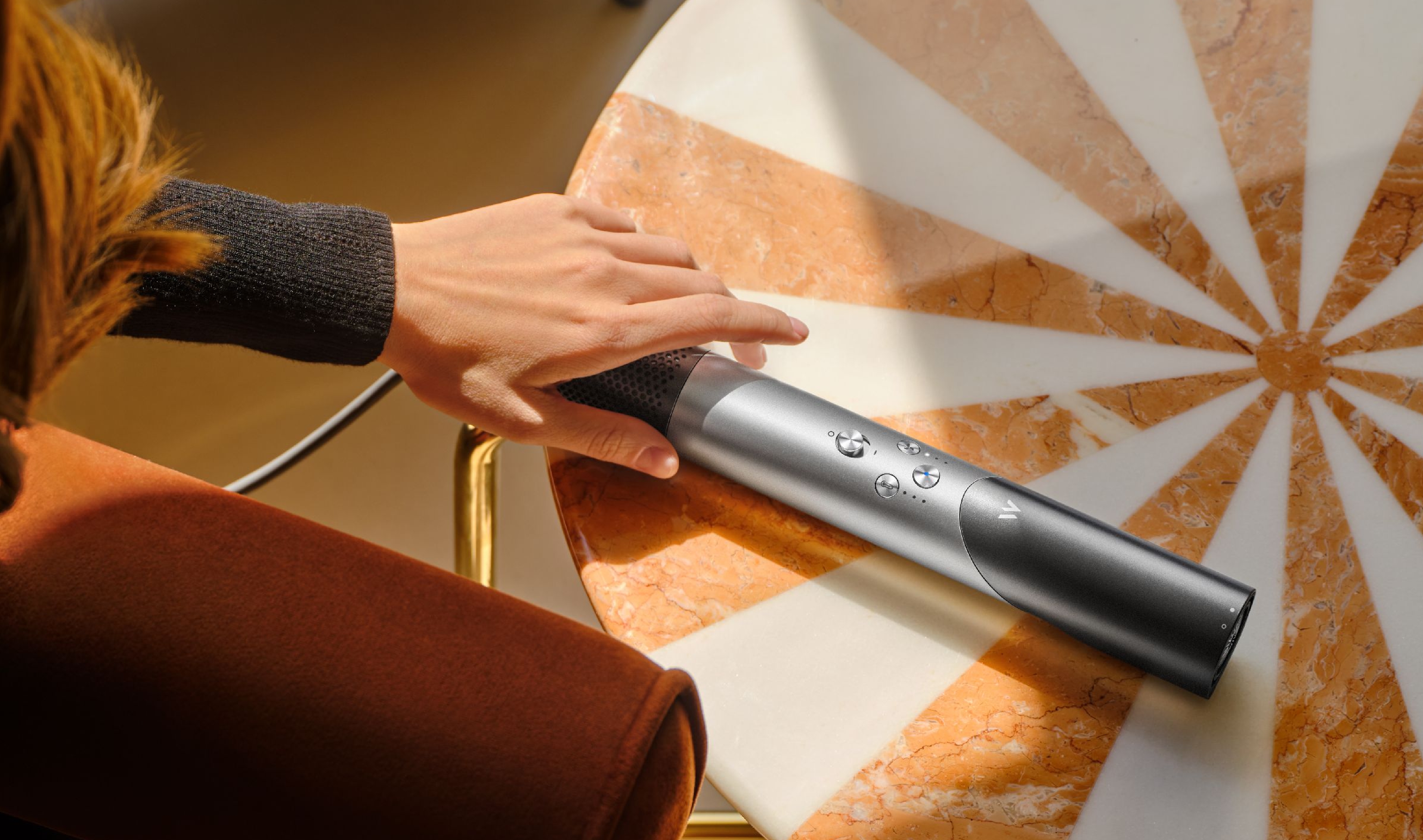 product design，industrial design，hair drier，Styler，fold，Pursuit，Hair Styling，Render，