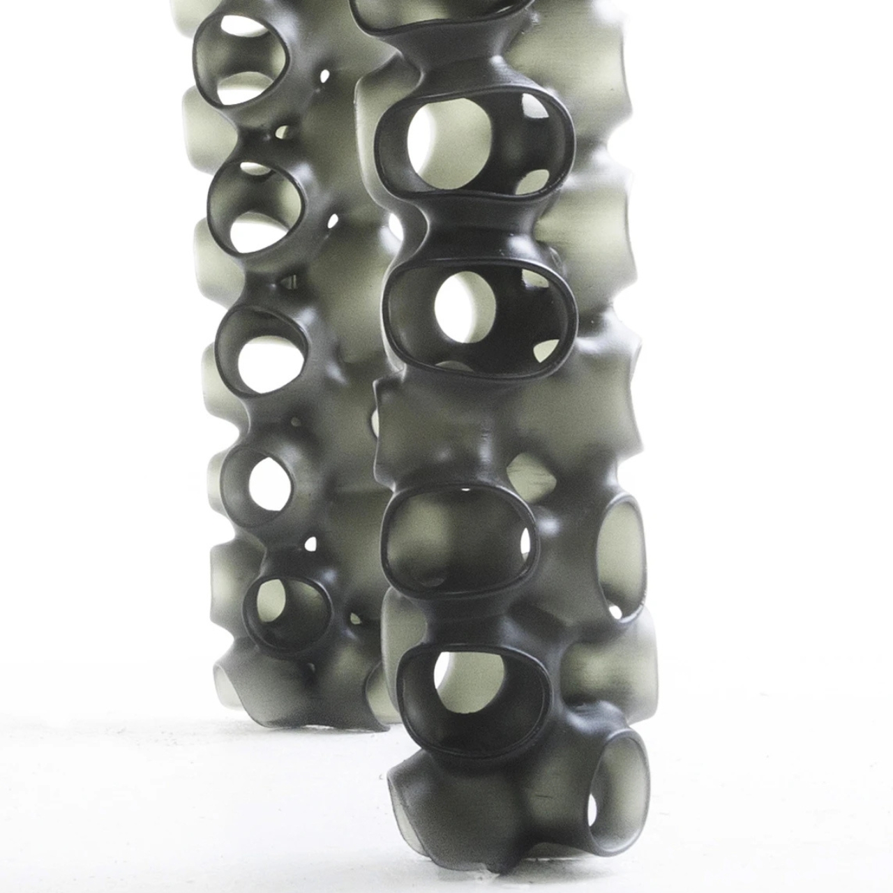 Spherene，Material innovation，industrial design，Side table，EPP，