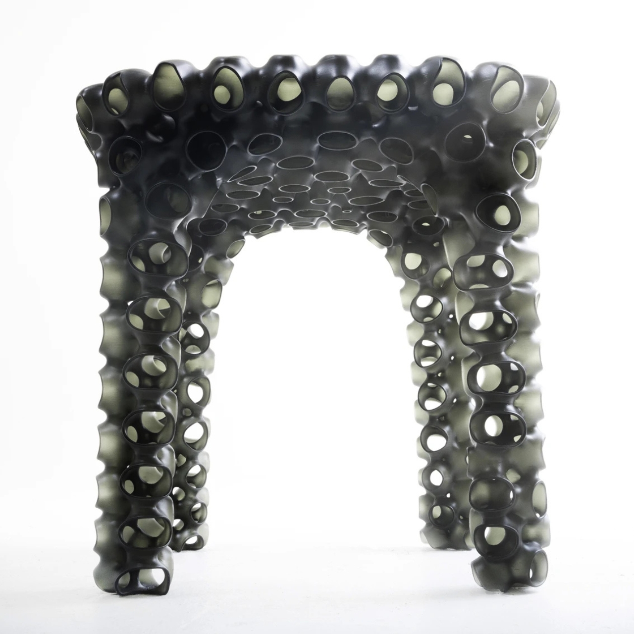 Spherene，Material innovation，industrial design，Side table，EPP，