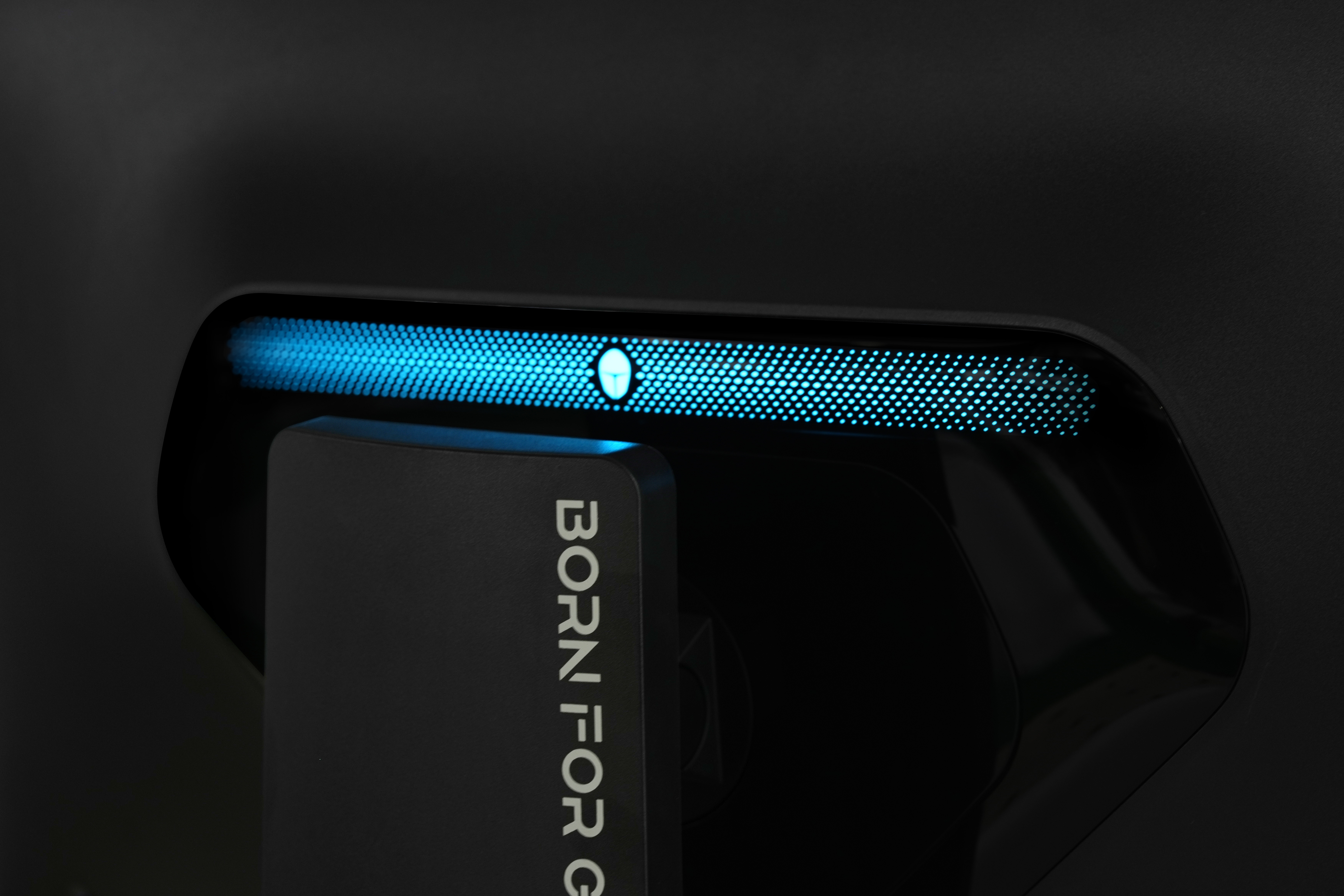 Mini LED，E-sports display，Smart Digital Products，Mini LED，Gravity design，E-sports display，Smart Digital Products，Gravity design，