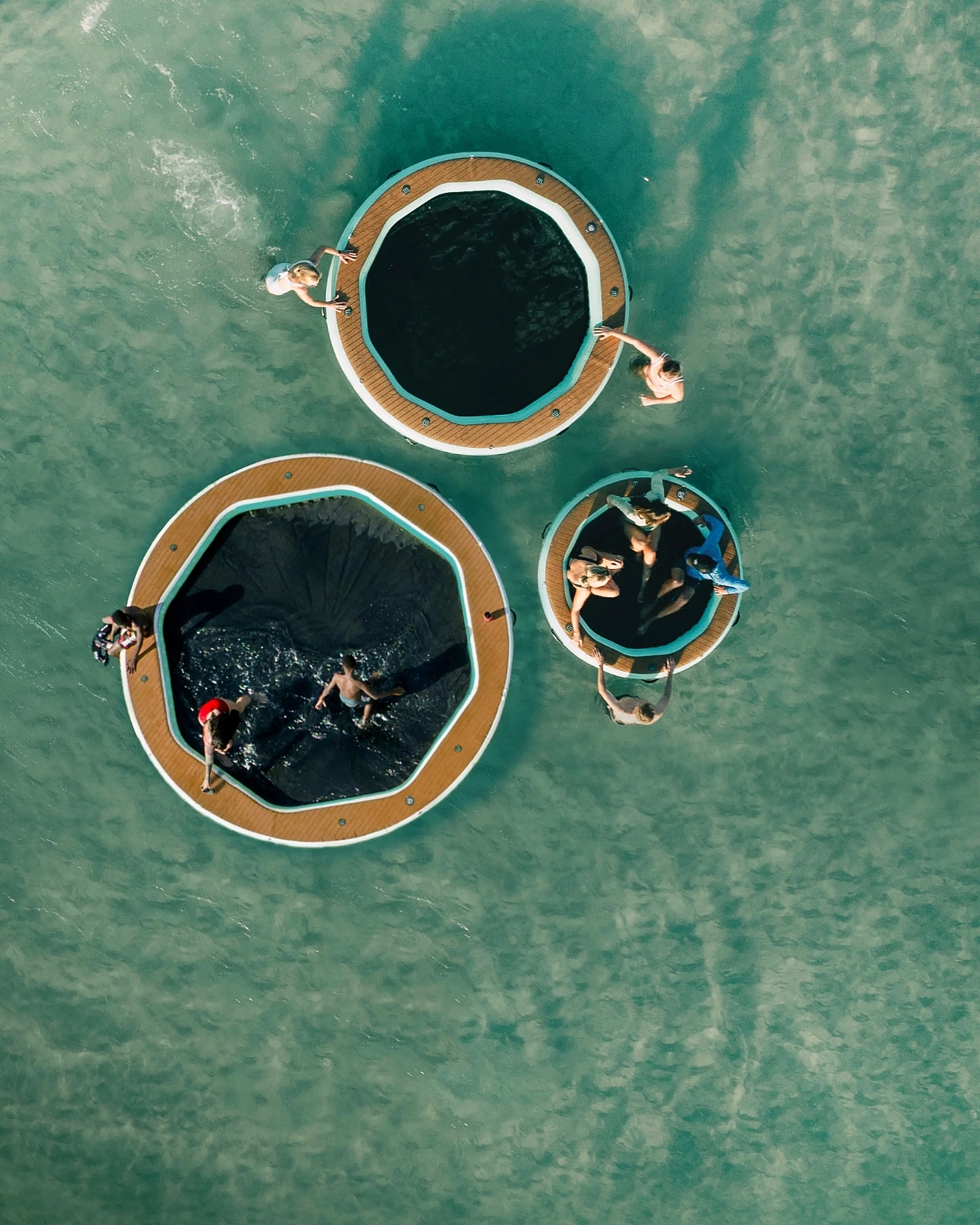 water hammock，Water leisure，floating island，Water entertainment，
