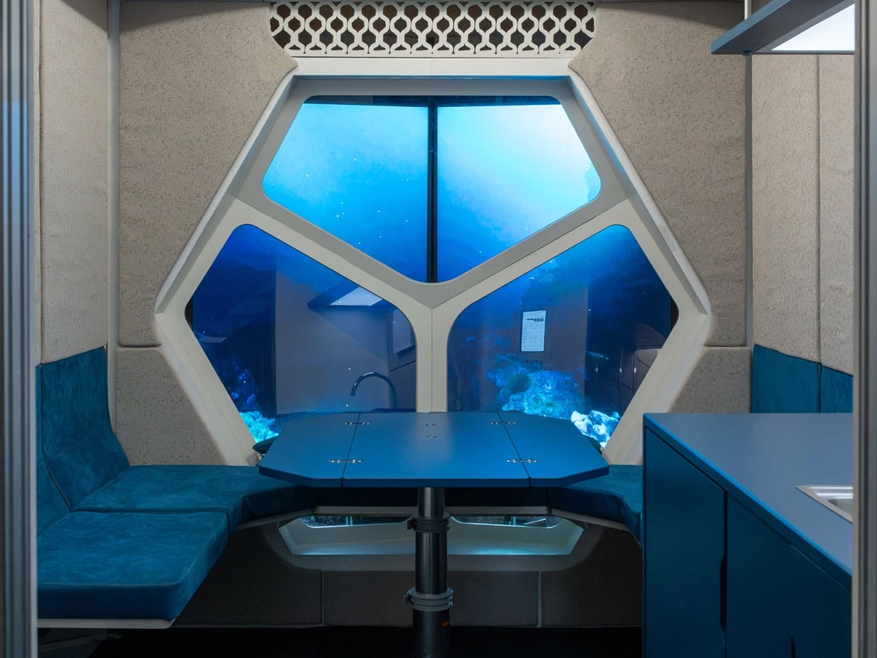 The Moon Training，Flexhab，luna，prefabricated container，Space life，