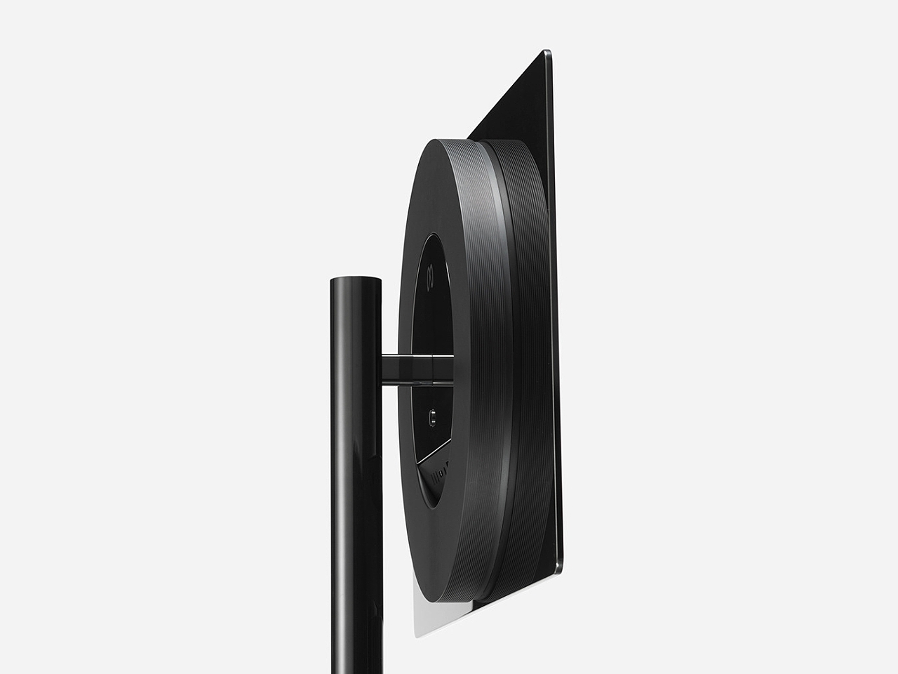 Meta Portal Pro，Immersive Communication，3D camera，OLED display，Video call，