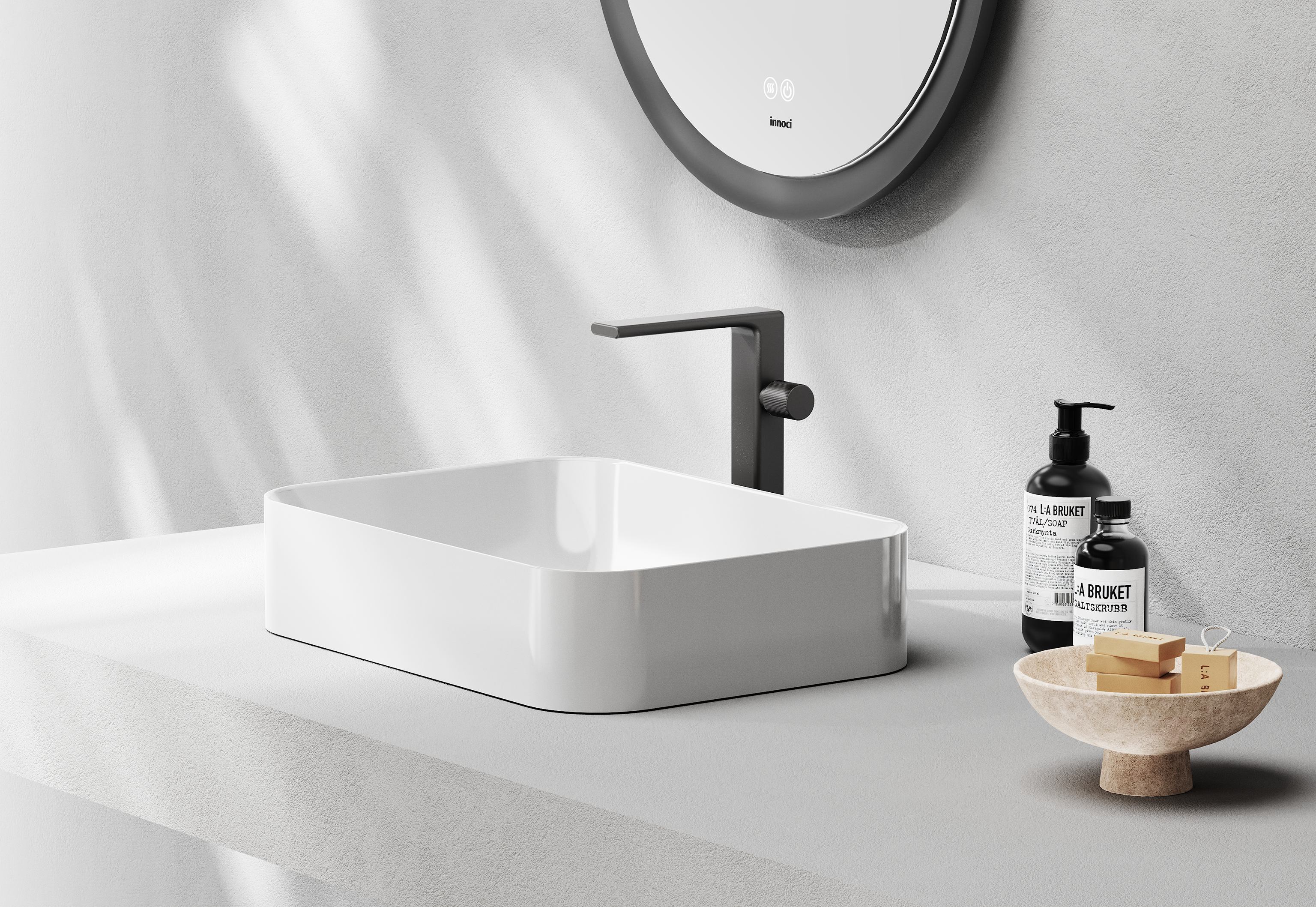 bathroom; faucet; shower; shower; bathtub，