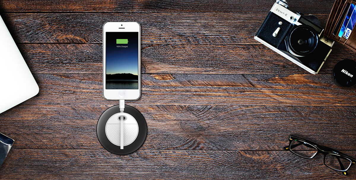 white，intelligence，Mobile phone charger，