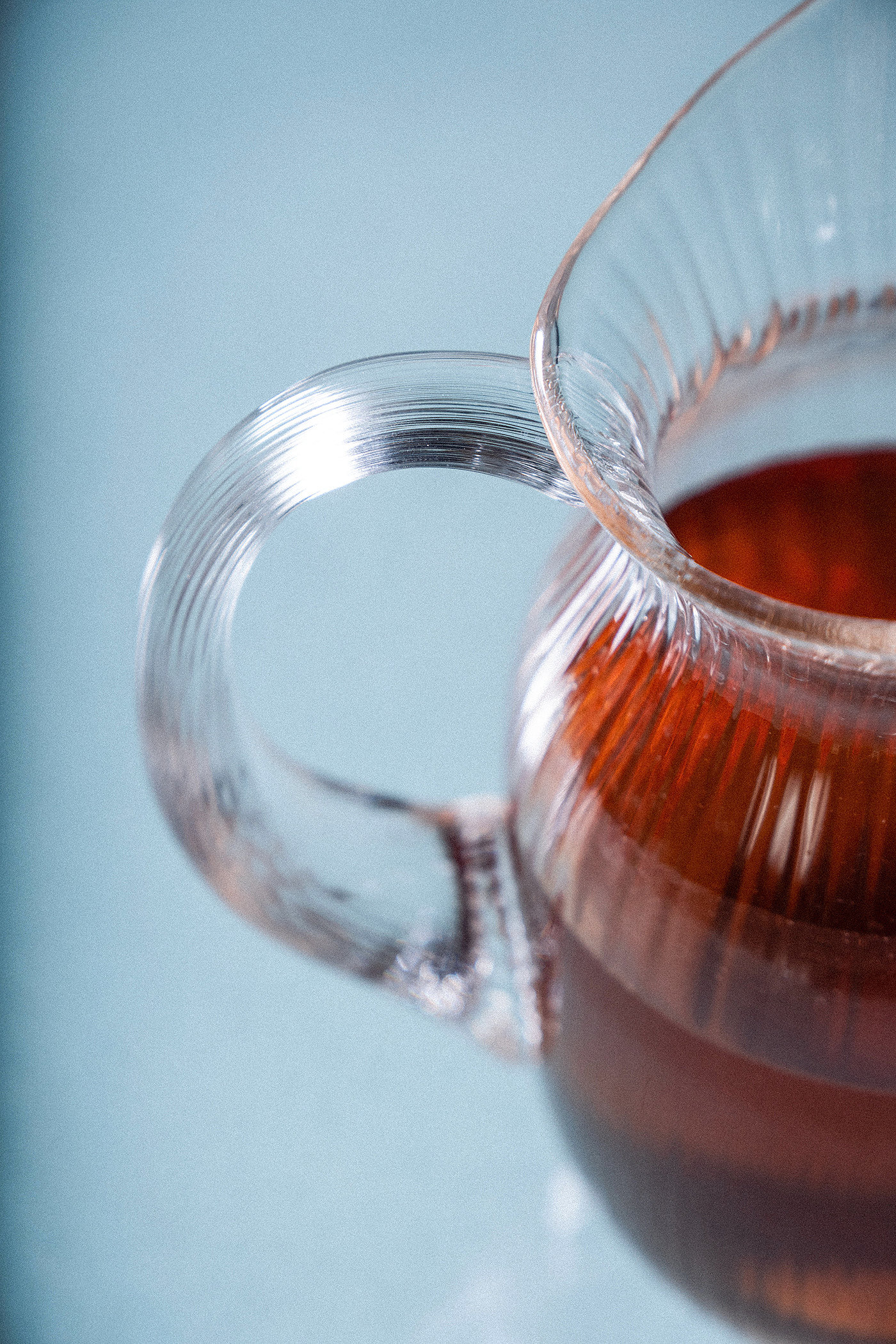 Glassware，container，glass，tableware，