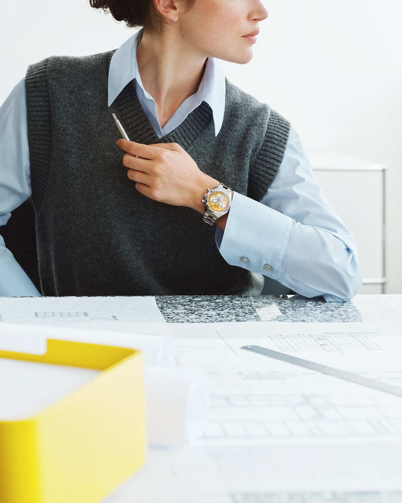 Wristwatch，Wrist watch，Fashion products，product design，