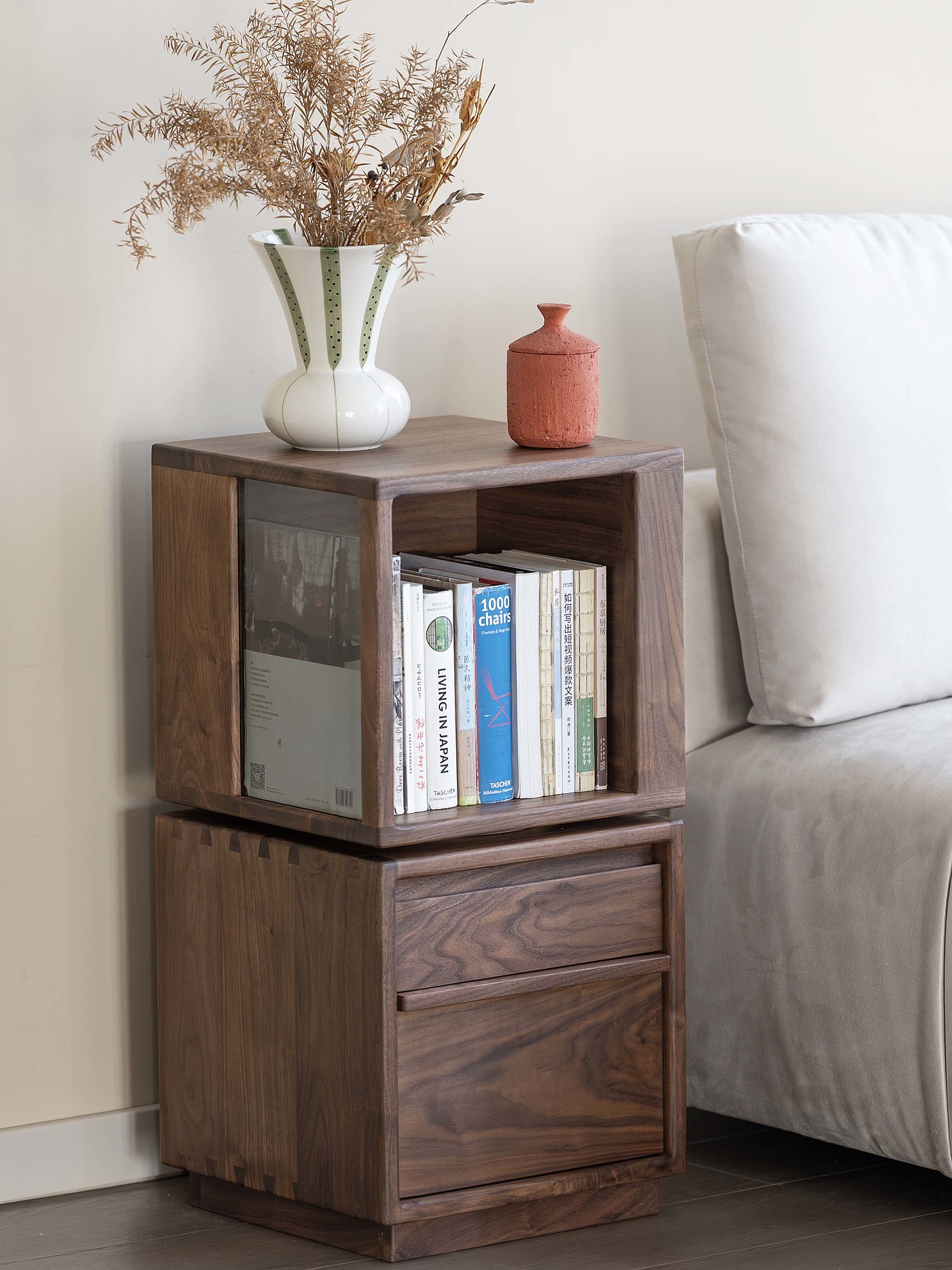 Black walnut furniture，Solid wood furniture，Original design，Residential Furniture，furniture design ，Module cabinet，